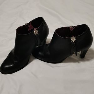 Authentic COACH booties size 8.5